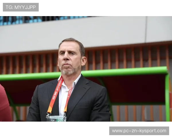 世界杯新增“战术暂停评估”规则，教练可即时干预比赛