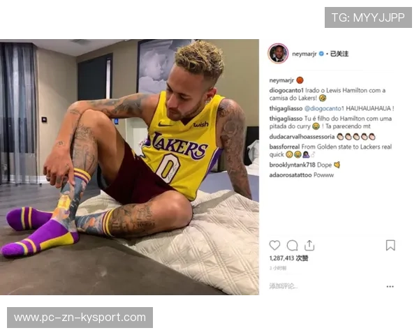 球星夜间录制技术教学视频，粉丝争相转发学习